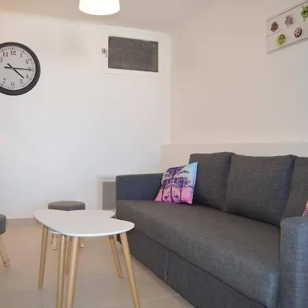 Renove 4 Pers Avec Terrasse Et Wifi - - Fr-1-225c-34 Apartment *